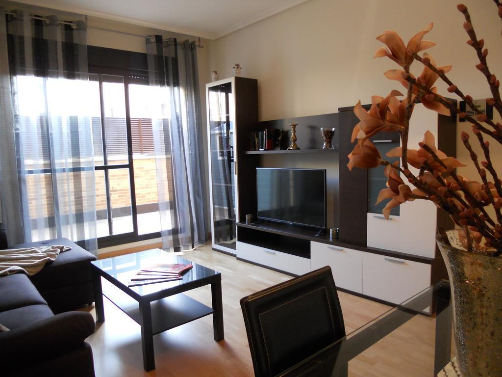 Apartamento Bellavista Apartment Lardero Exterior foto